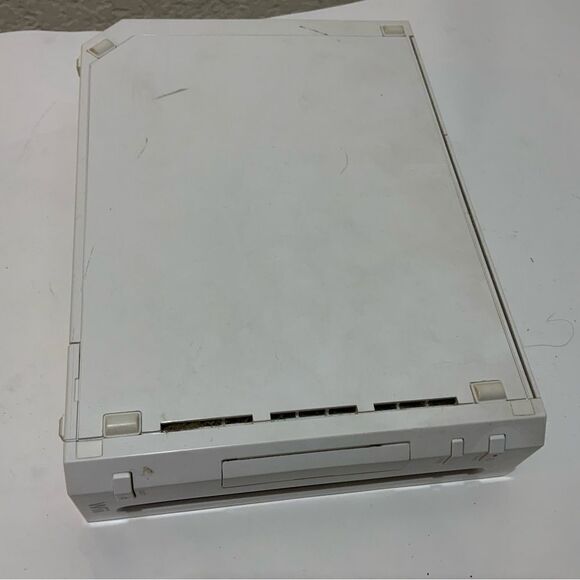 Wii Console Nintendo RVL-001 System Wii Sports Game RVL 001 no remotes - Picture 9 of 10